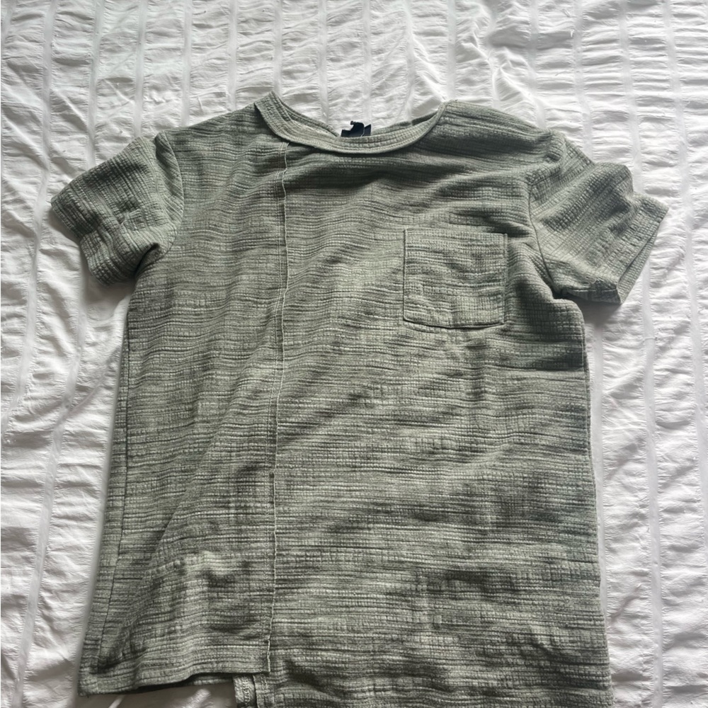 Green Tshirt